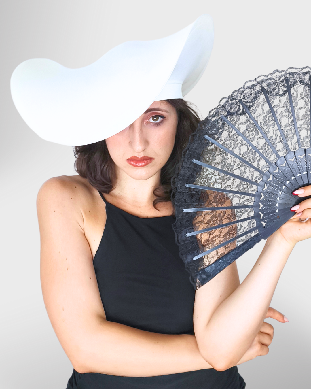 17 | Luna Bianca | Small hat