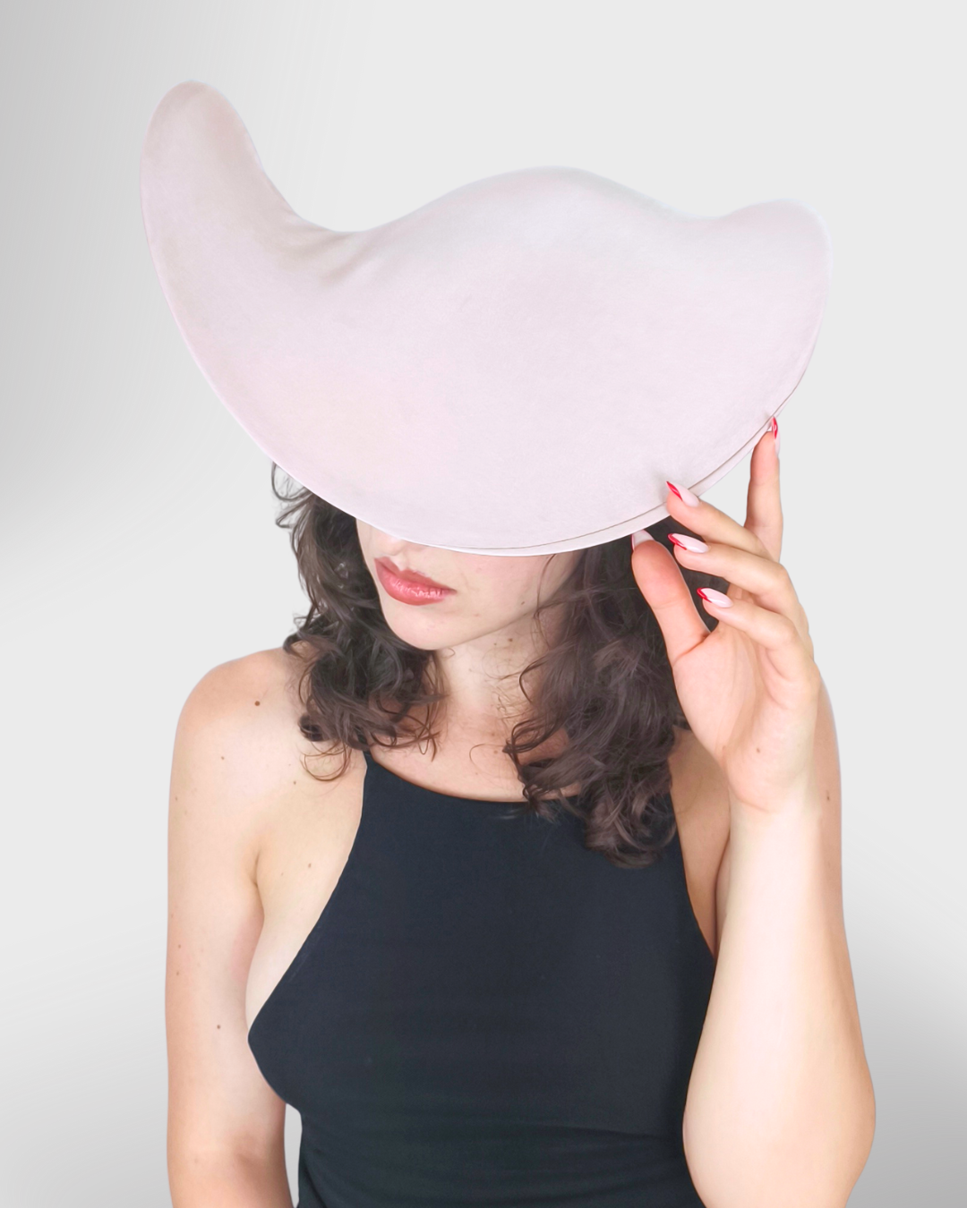 01 | Nude Blonde | Small hat