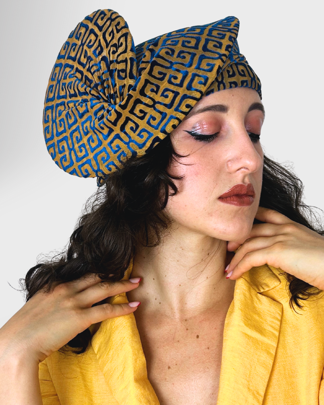 10 | Blue on Yellow | Small hat