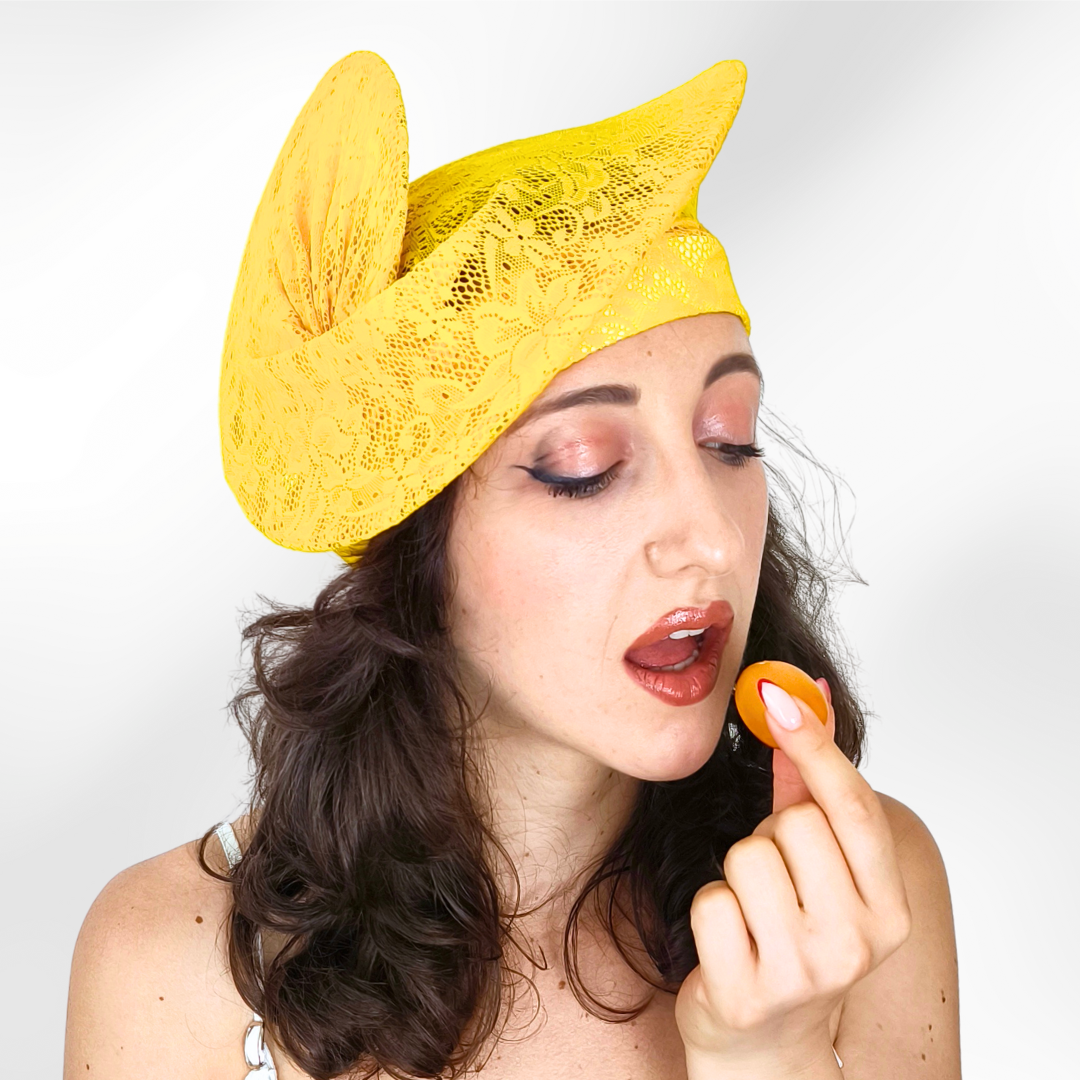 15 | Sole in testa | Small hat