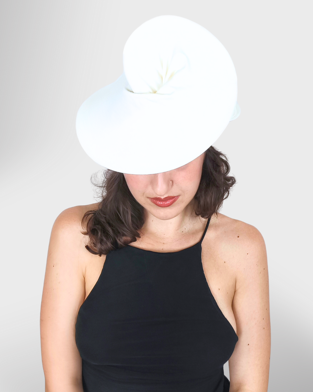 17 | Luna Bianca | Small hat