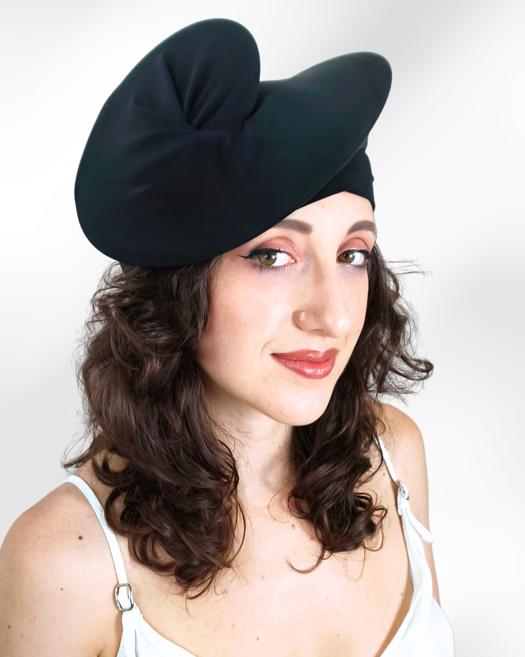 03 | Black is black | Small Hat